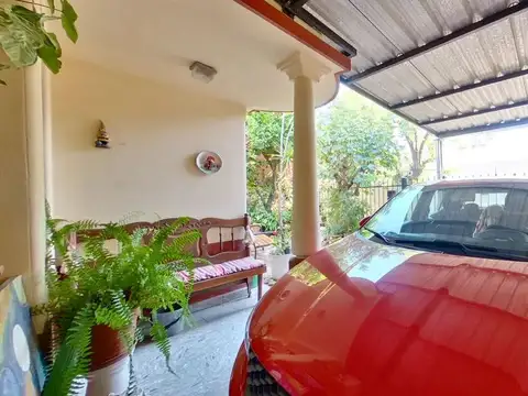 Casa 5 ambientes con 1 baño