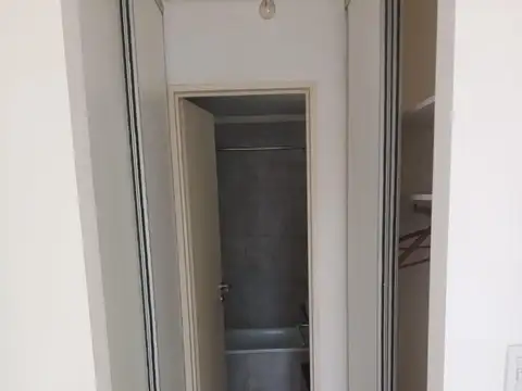 Departamento en Alquiler en Ituzaingo Norte, $ 650.000