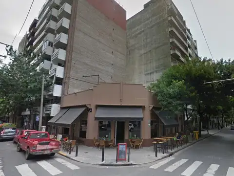 Alem esquina 3 de Febrero