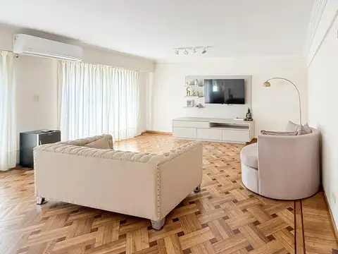 Departamento en Venta de 6 ambientes