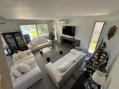 Casa en Venta en El Cantón - Barrio Islas, USD 385.000