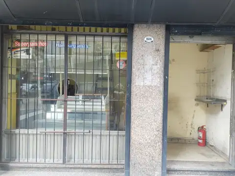 Local en Alquiler en Monserrat, $ 600.000