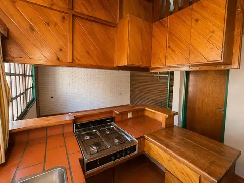 Casa 3 ambientes con 2 baños