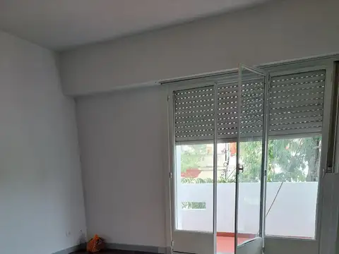 Depto Tipo Casa en Alquiler de 1 dormitorio