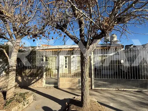VENTA CASA 4 AMBIENTES  B° BOUQUET ROLDAN NEUQUÉN 