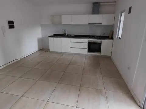 ALQUILER DEPARTAMENTO DE 2 AMBIENTES EN SARANDI