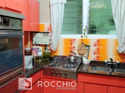 Depto Tipo Casa en Venta en Jose Leon Suarez, USD 95.000