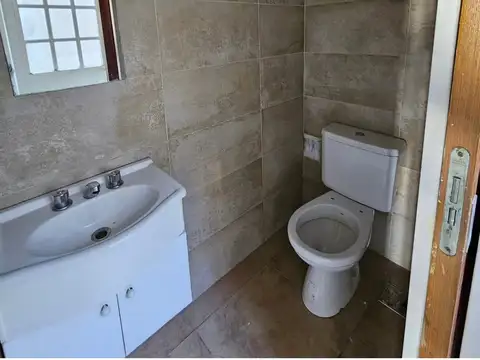 Local en Alquiler en La Plata, $ 400.000