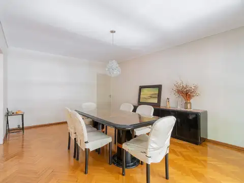 Departamento en Venta con 2 cocheras