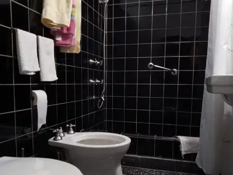 Depto Tipo Casa en Venta de 4 dormitorios