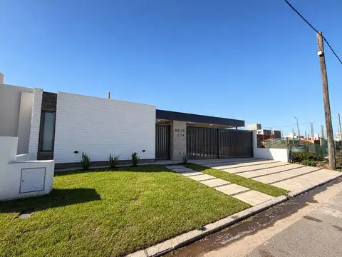 Venta exclusiva casa 3 dormi pampas de manantiales