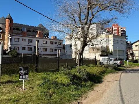 TERRENO MULTIFAMILIAR, ZONA CENTRO, A MTRS DEL MAR