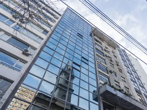 Paraguay 1200, Piso 1