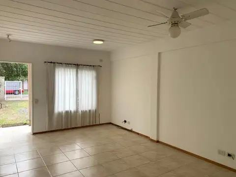 Casa en Alquiler de 3 dormitorios