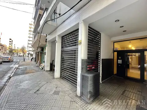 Dorrego al 1600. Oficina.