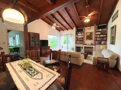 Casa en Venta en Villa Adelina, USD 270.000