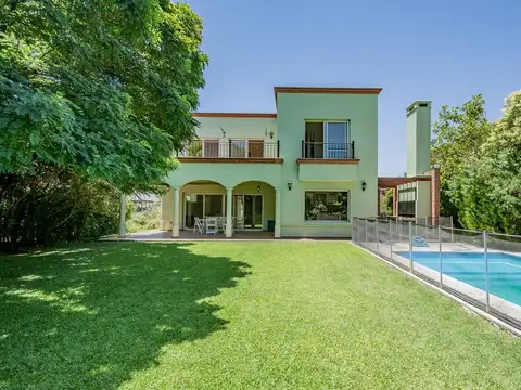 CASA ESTILO TOSCANA EN VENTA