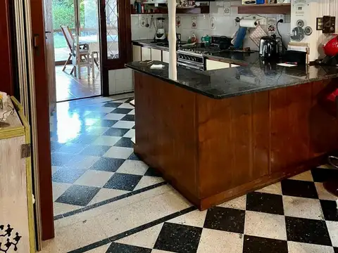 Casa en Venta al Este