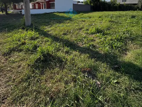 VENTA-LOTE ESQUINA 325 M²- CALLE 11, COLONIA CAROYA