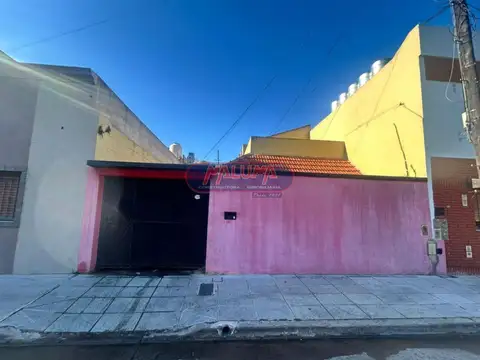 Casa - Venta - Argentina, Capital Federal - Onesimo Leguizamon 7286