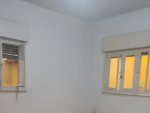 Depto Tipo Casa en Alquiler de 3 ambientes