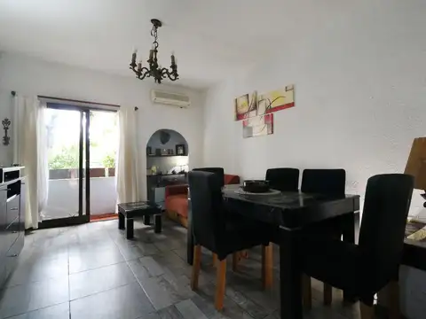 Depto Tipo Casa en Venta de 3 ambientes