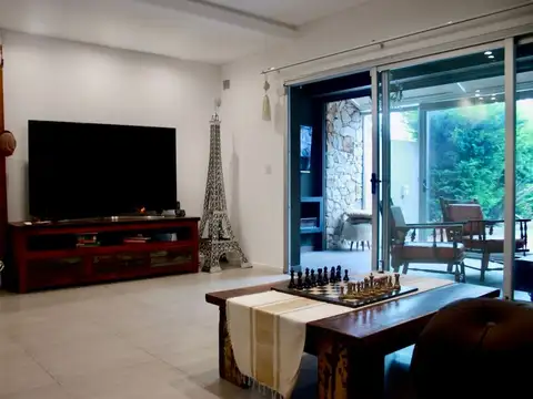 Casa en Venta en Cañuelas, USD 230.000