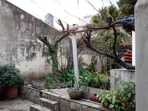 Casa en Venta en Moron Sur, USD 157.000