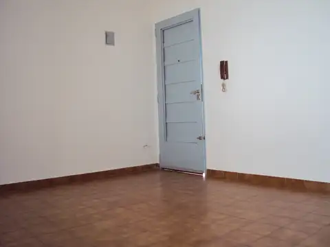 Depto Tipo Casa en Alquiler de 2 ambientes