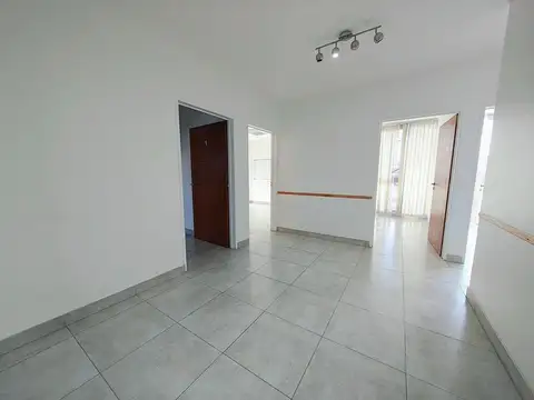 Oficina en Alquiler en Banfield, $ 1.150.000
