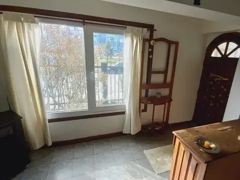 Hipólito Yrigoyen 1300