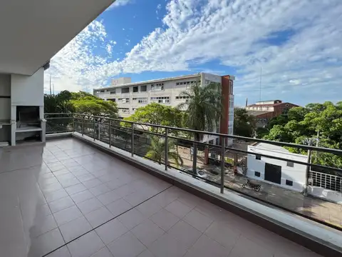 Departamento en Alquiler de 4 ambientes