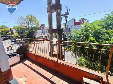Depto Tipo Casa en Venta 46 años