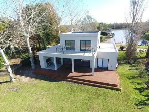 Casa en Venta de 4 dormitorios