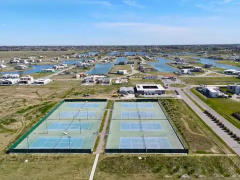 Terreno en Venta en Countries y Barrios Cerrados en Berazategui, USD 82.000