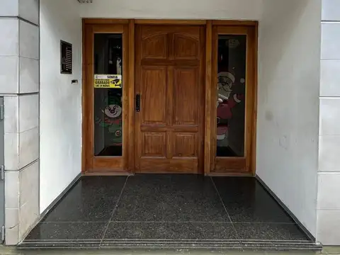 Departamento En Alquiler 2 Ambientes Con Patio Centrico