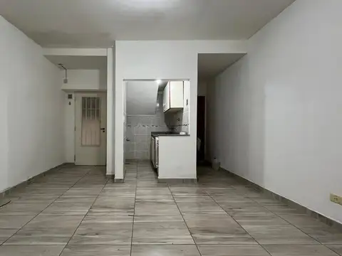 Departamento en Alquiler en Ramos Mejia Sur, $ 420.000