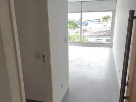 Tacuari 600, Piso 2