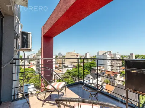 Monoambiente c/ balcón en Monte Castro