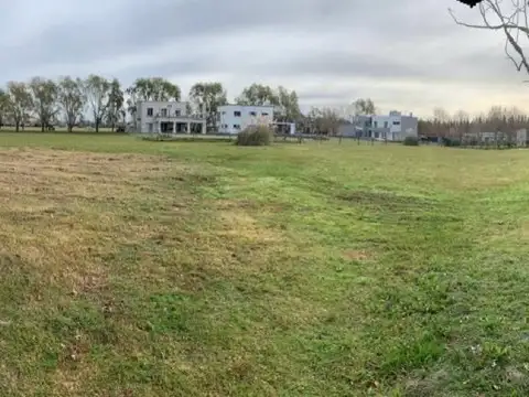 Terreno en Haras del Sur II