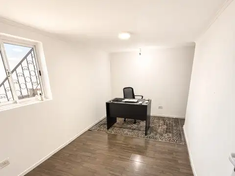 Depto Tipo Casa 4 ambientes con 2 baños