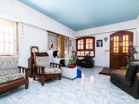 Casa 4 Ambientes 2 Plantas,  Quincho Apta Crédito Temperley