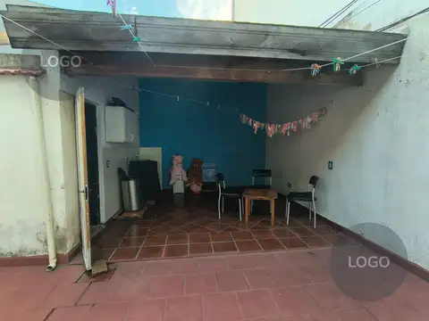 Depto Tipo Casa en Venta 60 años