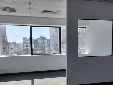 Oficina Premium con 3 cocheras-Escucha ofertas - Alquiler- Microcentro-Maipu 200