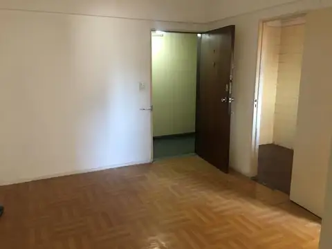 Balcarce 2900, Piso 2