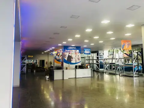 Local en Alquiler en San Cristobal, $ 111