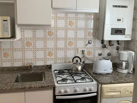 AUSTRIA 1900, Piso 9