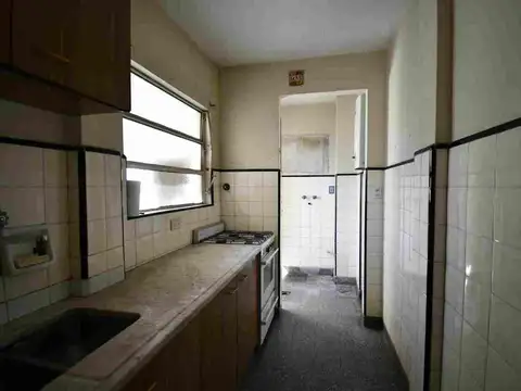 VENTA DEPTO PISO 4 AMBIENTES CON BALCON TERRAZA