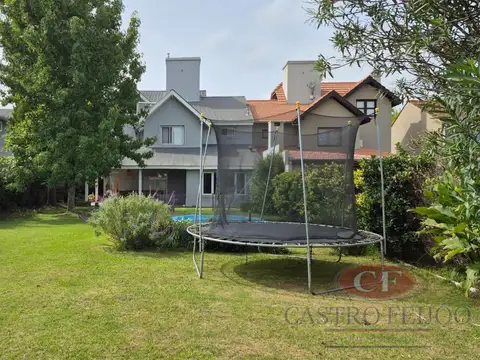 Casa en Venta en Tres Horquetas, USD 430.000