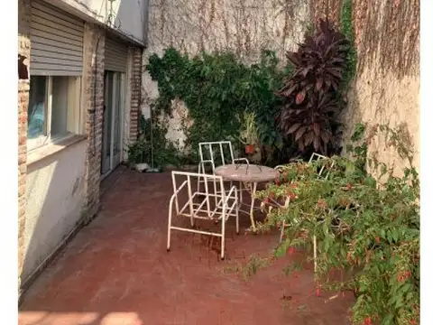 Del Valle Iberlucea 1318